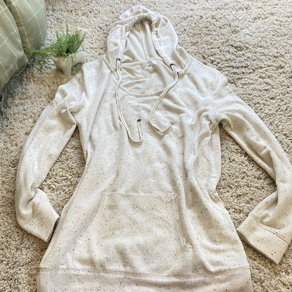 Oversize bohemian white distressed vintage hoodie
